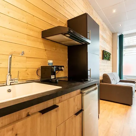 Central Avec Sauna Apartament