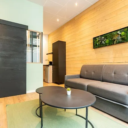 Central Avec Sauna Apartament